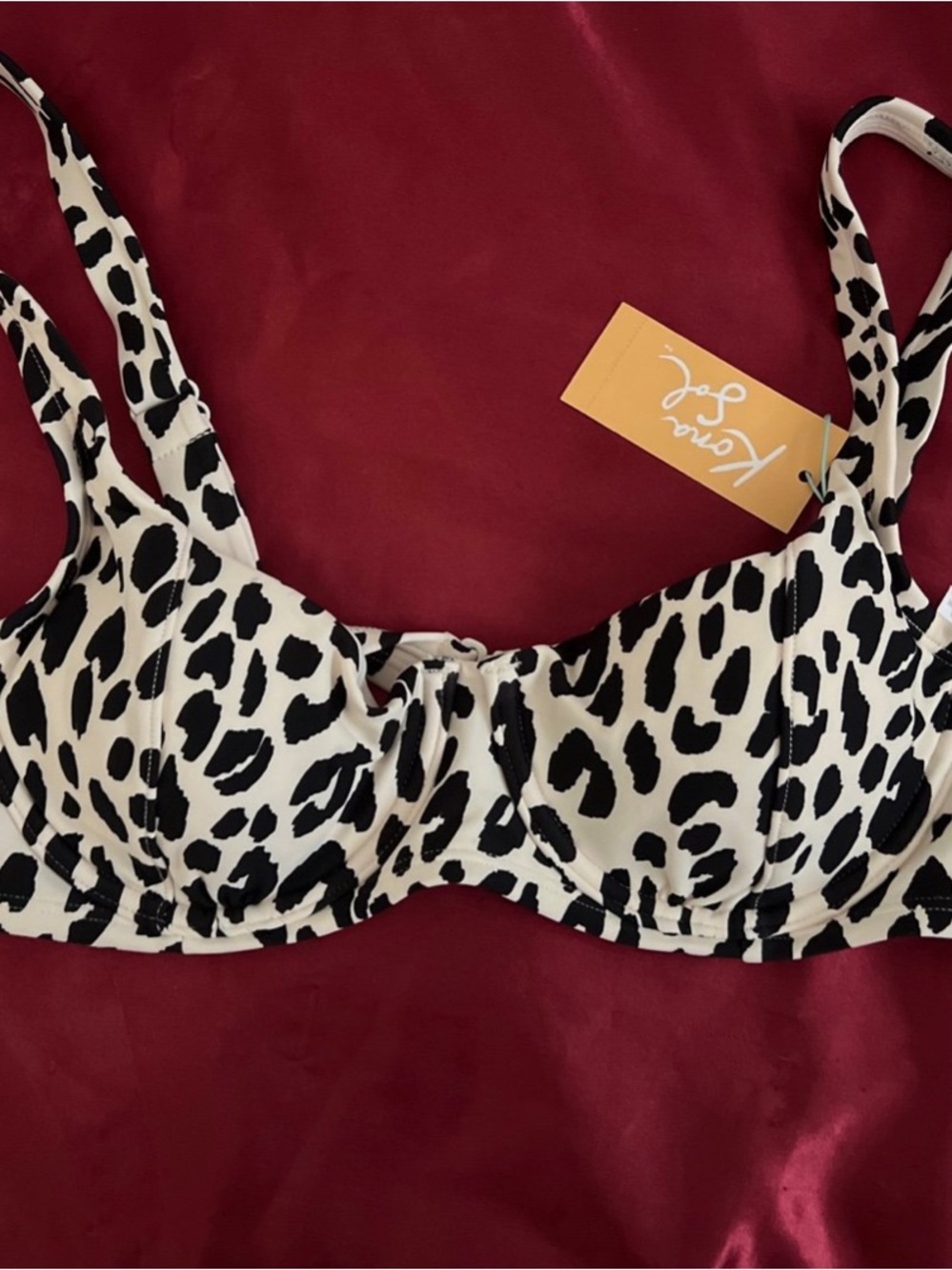 NEW With Tags Kona Sol Black & White Animal Print Underwire Bikini Swimsuit Top